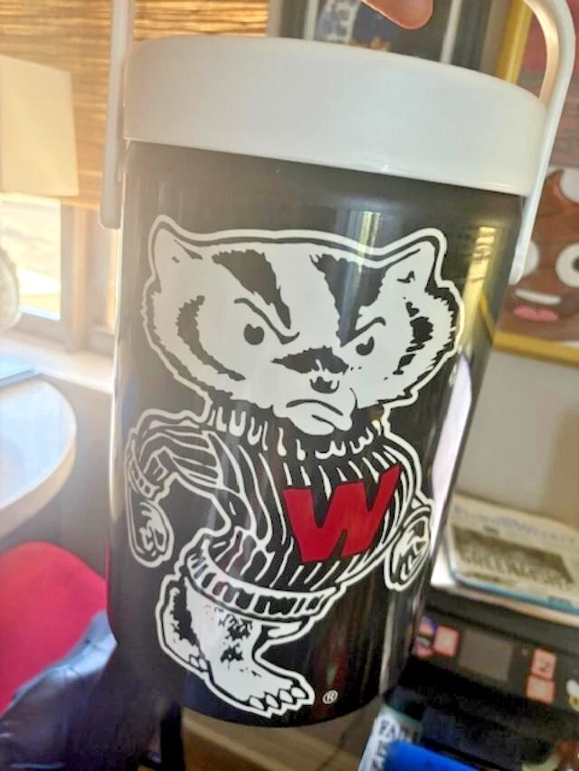 1998 Univ. of Wisconsin Badgers Large Cooler w/Handle - 14" x 9" - Image 3 of 4