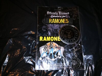 The Ramones Band NEW RaRe New 9 year old Set Still Sealed
