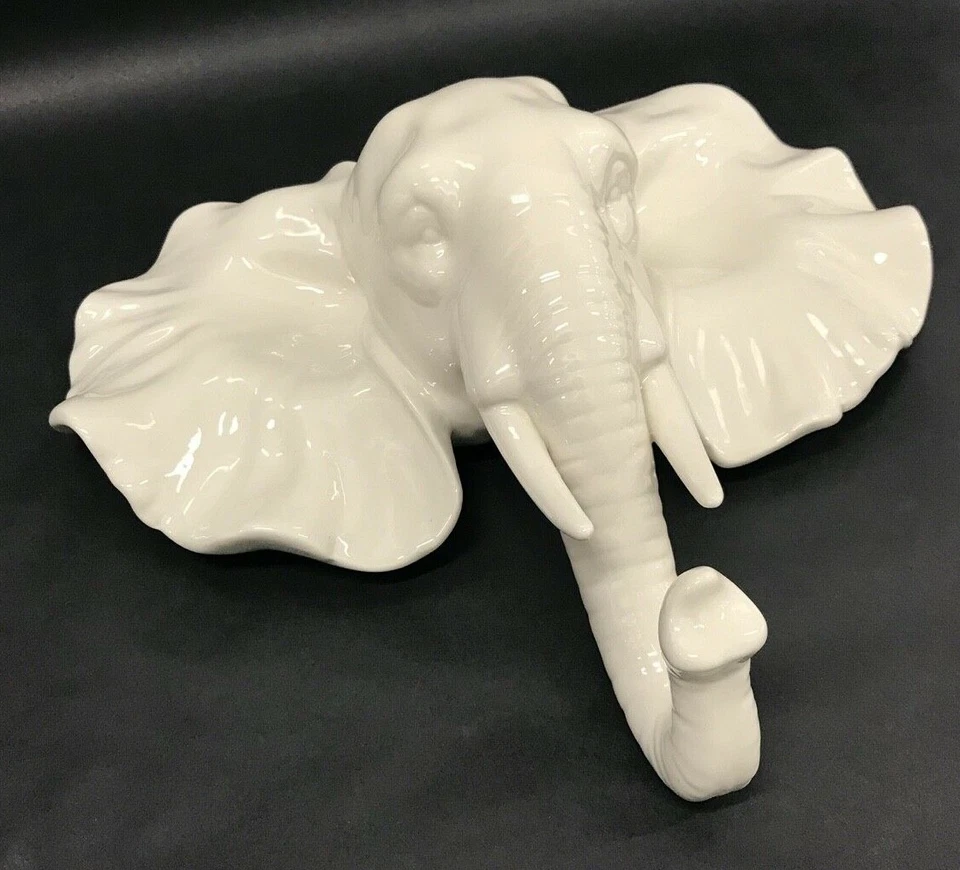 Cabeza de elefante de cerámica blanca brillante con colmillos para colgar en la pared arte decorativo Foto 4 de 4