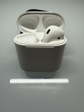 AirPods 1st Generation Right Pod and Case Only No Box pre-owned