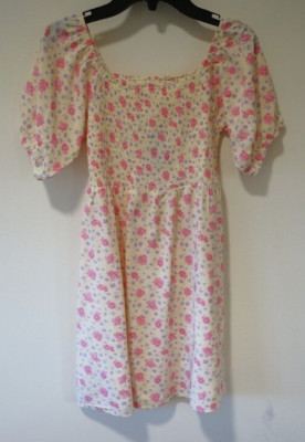 NWT Sugar & Jade Floral Elastic Smocked Bodice Dress Girl's Size 8