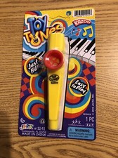 Toy Tune Yellow Kazoo Fast Shipping apo-17