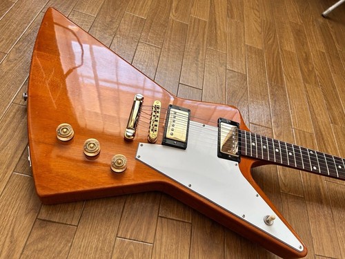 Electric Guitar Gibson Explorer 2019 Antique Natural Modified with Hard Case - Picture 2 of 10