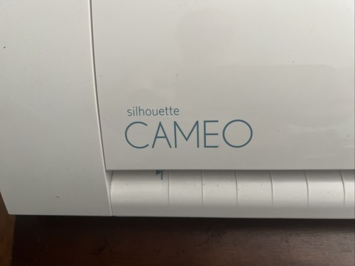 Silhouette Cameo 2 Electronic Cutting Machine w/ Software & Instruction Manual - Picture 2 of 11