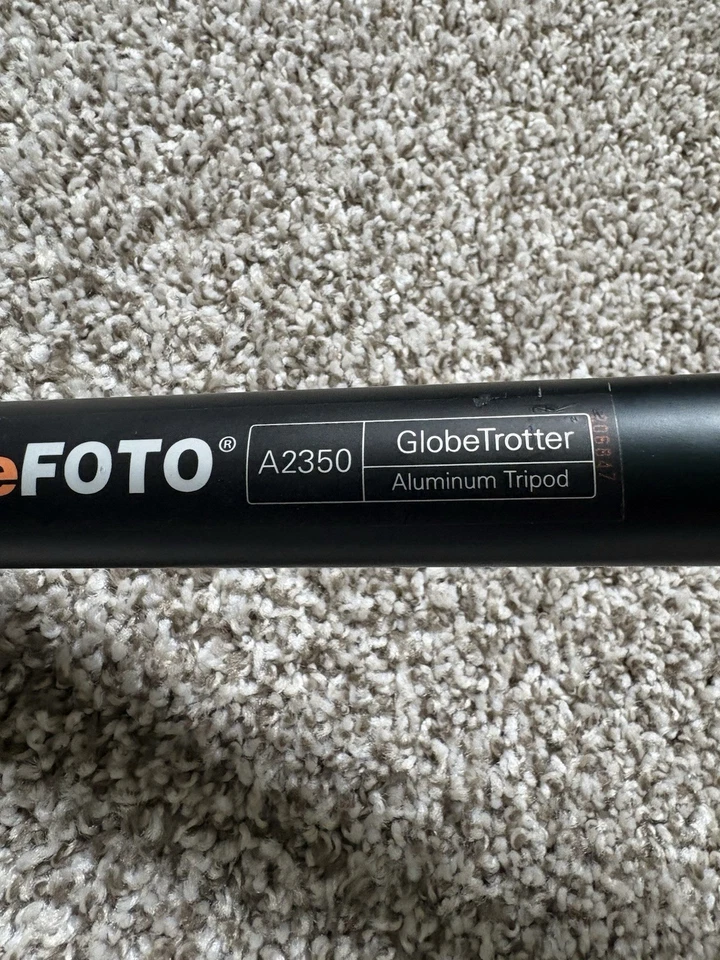 Trípode de viaje de aluminio con cabeza esférica MeFOTO GlobeTrotter A2350 en perfecto estado Foto 2 de 4