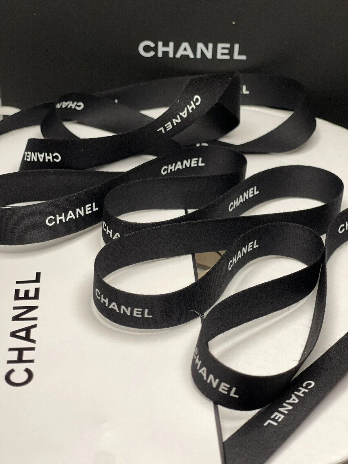10 Yards of Chanel Classic Black Gift Wrap Ribbon 100% Authentic (Uncut)