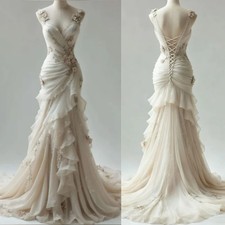 Vintage Mermaid Wedding Dresses V-Neck Lace Flowers Applique Pleated Bridal Gown