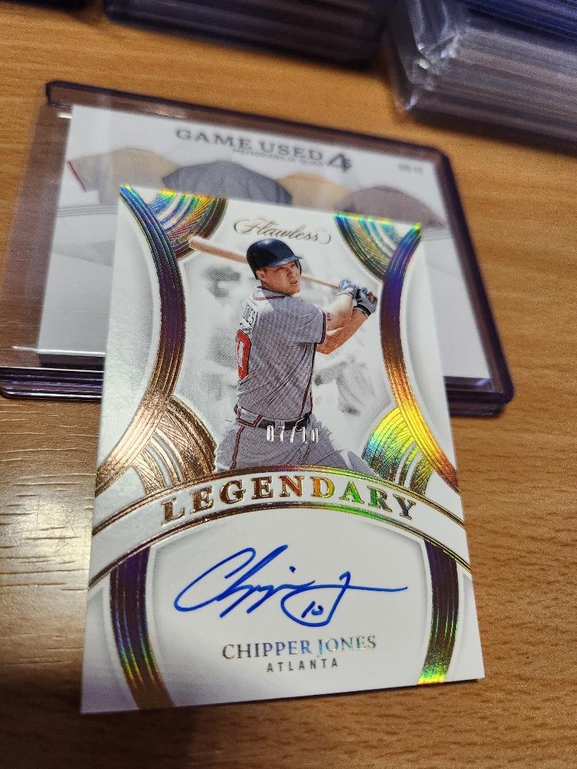 2025 Panini Flawless Chipper Jones Autograph Legendary Signature Gold Auto #/10 view 3