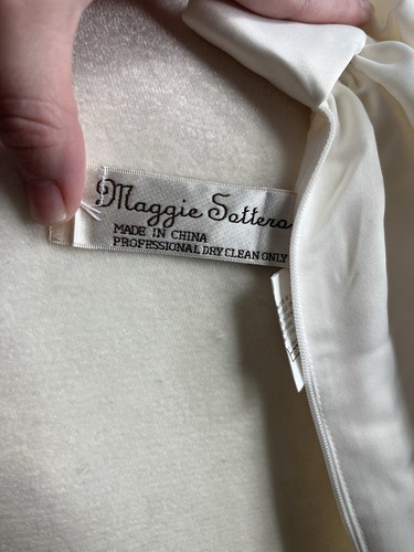 Vintage Y2K XXL Maggie Sottero 2 Piece Corset Wedding Dress - Picture 4 of 11