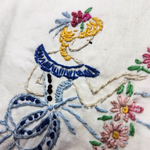 Southern Belle Pillowcases Crinoline Handmade Vintage Embroidery Unfinished (2} - Picture 9 of 12