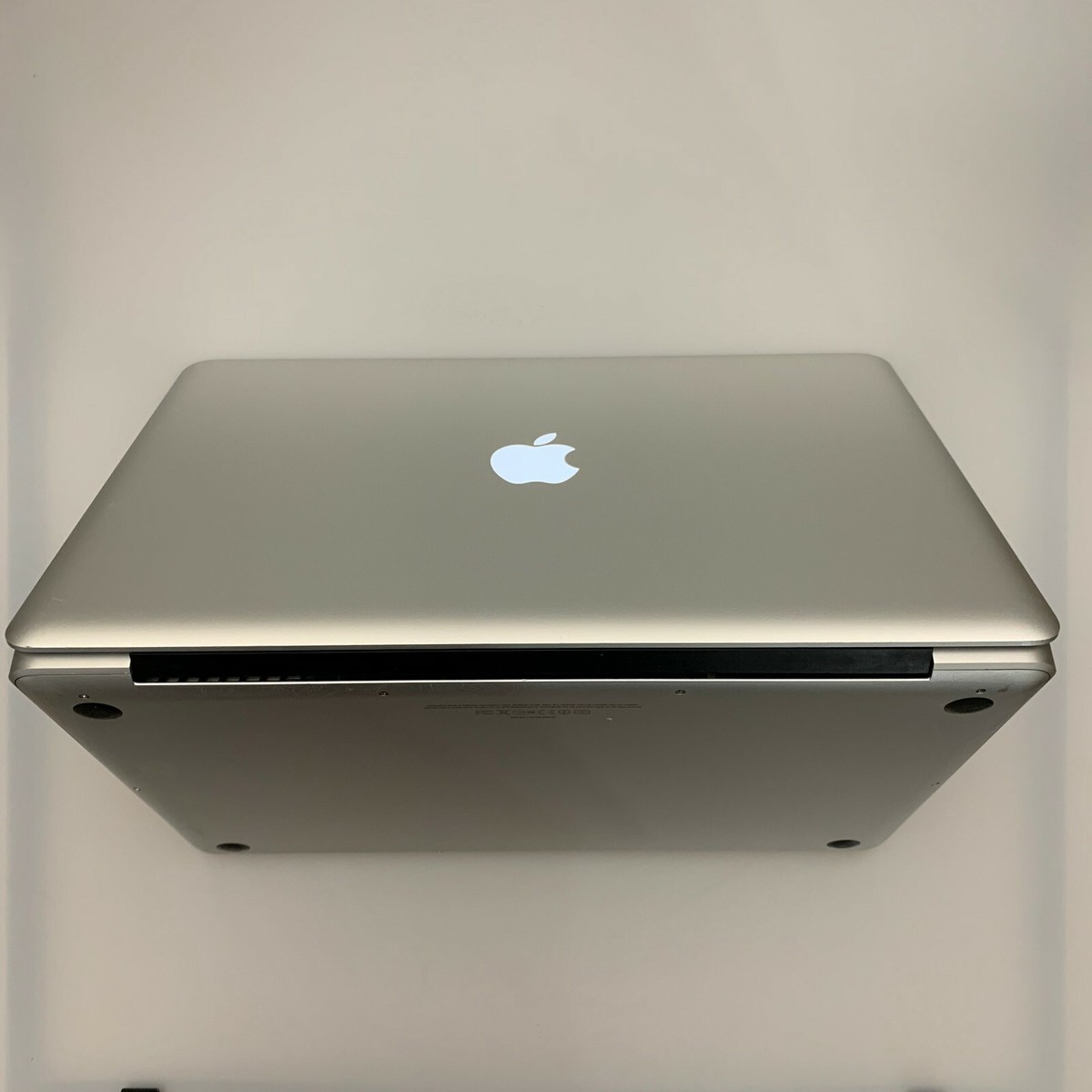 MacBook本体 MacBook Air 7,2 MMGF2J/A 2015 Restored Apple MacBook Air 2015 Laptop (MJVM2LL/A) 11.6