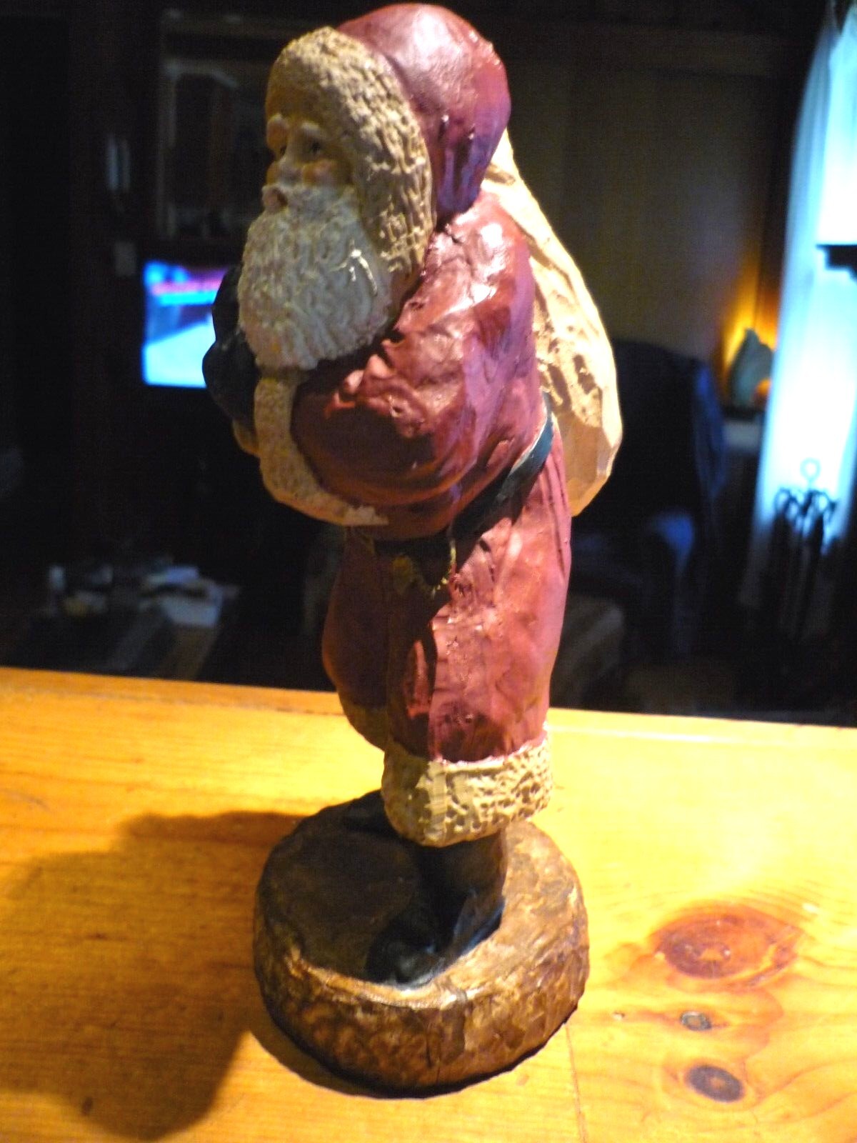 Wood World Inc Virginia Collectible Hand Painted Santa Christmas Folk