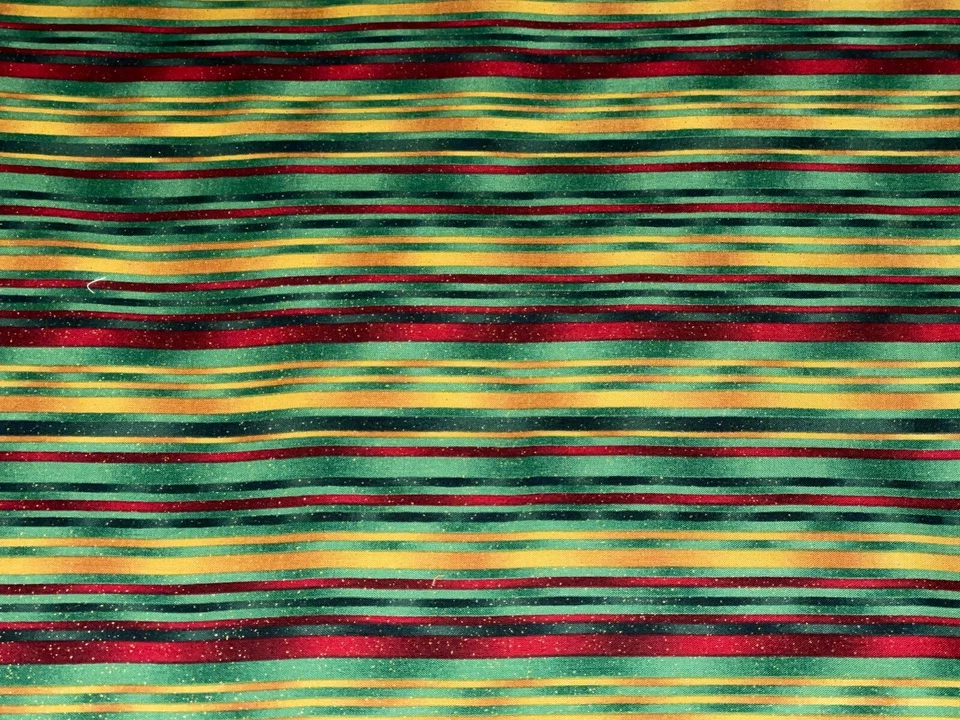 1/2码“Presence of Line”绿色金色黄色红色条纹棉质织物梅伍德 — 第 2/4 张图片