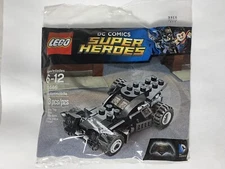 LEGO® Super Heroes: Dawn of Justice THE BATMOBILE Set 30446  Polybag SEALED