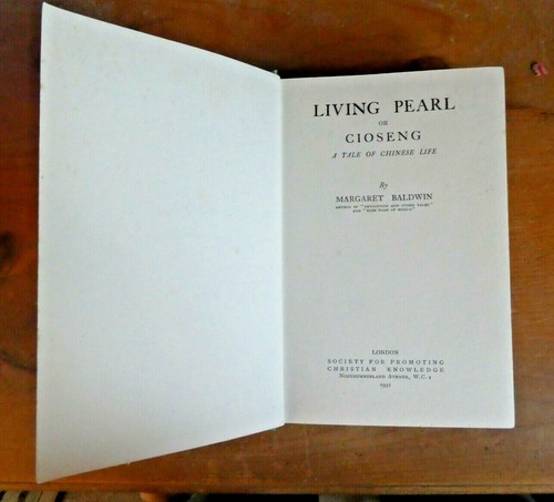 Living Pearl. Margaret Baldwin.Society for Promoting Christian Knowledge.1934 - Picture 3 of 6
