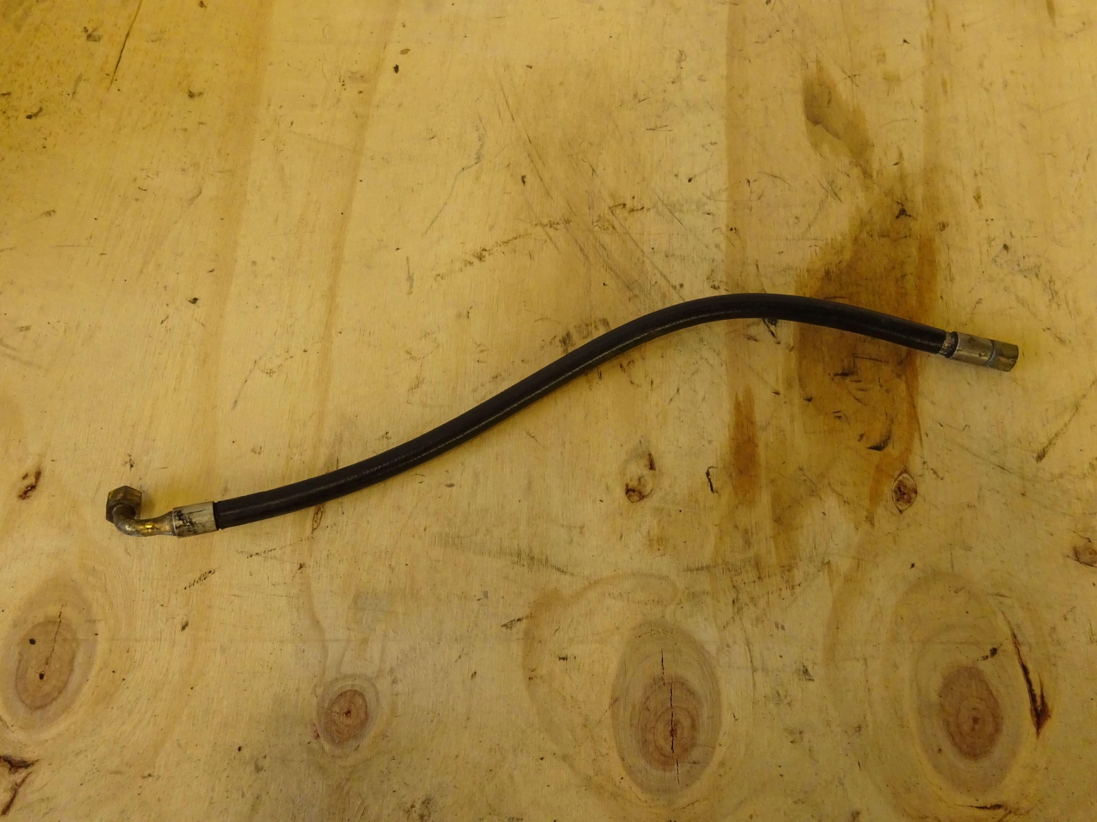 Fuel Line FERRARI F355 95