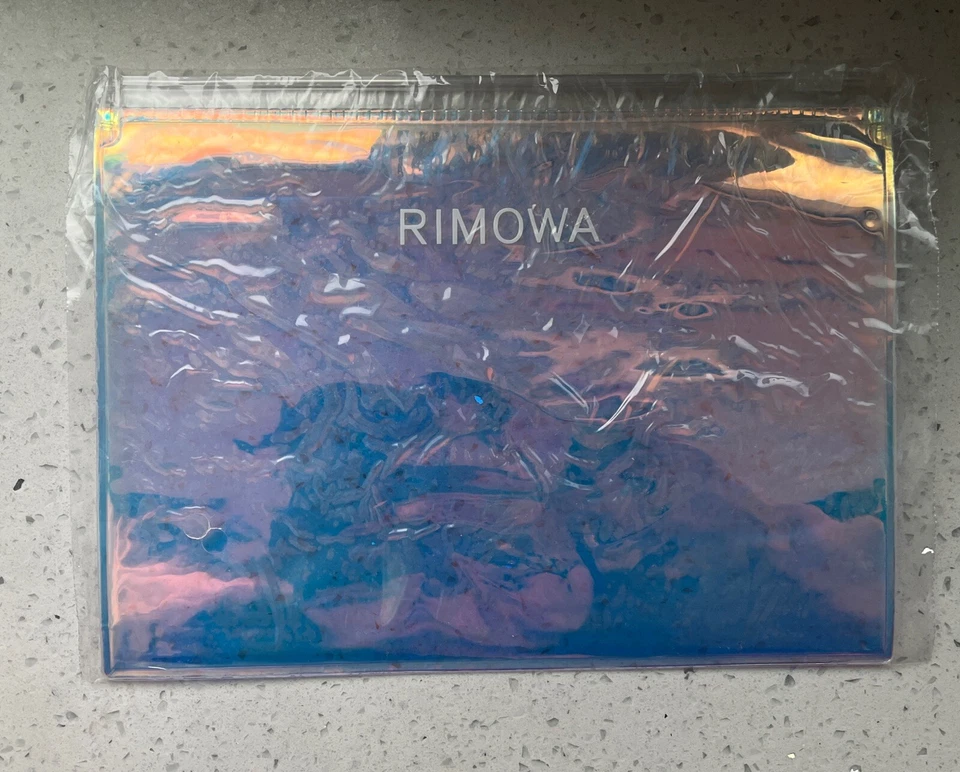 NUEVO Auténtico RIMOWA Bolsa de Regalo Iridiscente Bolsa Sobre Cremallera Cierre Pasaporte Foto 2 de 4