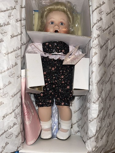 Vintage Knowles - My Closet Friend - Boo Bear and me Porcelain Doll - Picture 7 of 10