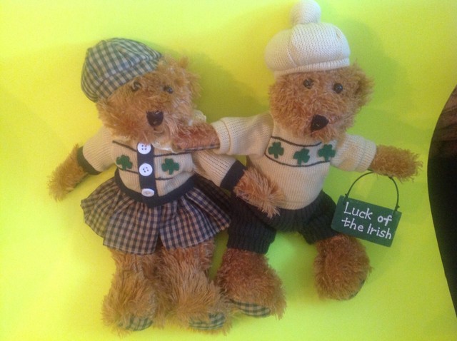 Irish Laddie And Lass Teddy Bear Luck Of The Irish Sweater Shamrock 