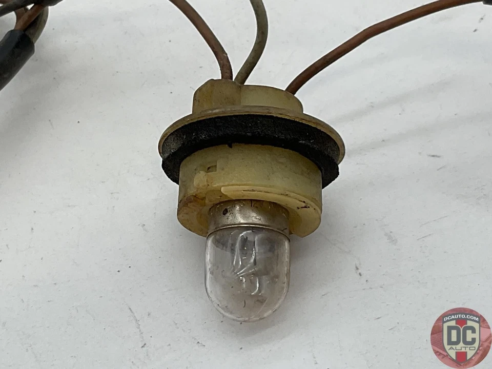 Chicote de fios para lanterna traseira Porsche 968 1992-1995 95163123500 125938 - Imagem 3 de 4