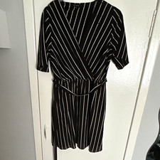 New Look Women’s Black & White Striped Belted Shift Dress UK 14 Knee Length