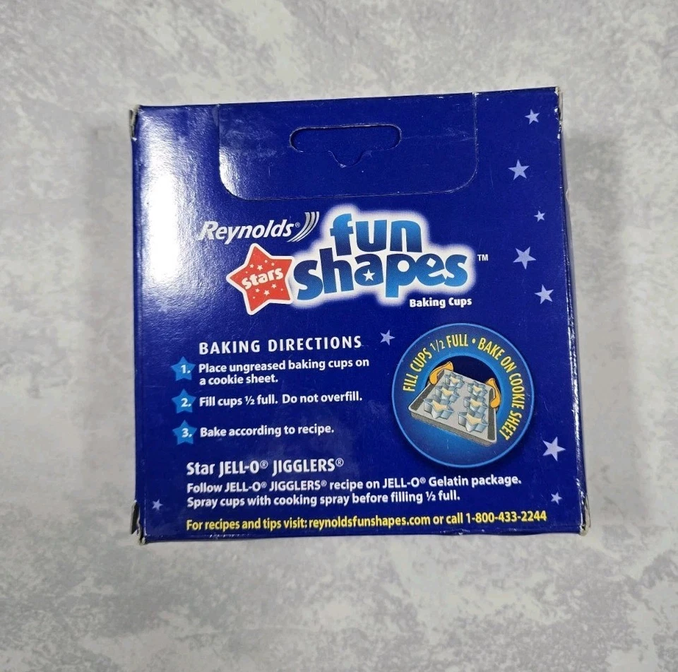 Tazas para hornear Reynolds 2005 Fun Shapes en forma de estrella 3,5 oz (24 tazas de papel de aluminio) Nuevo de Lote Antiguo Foto 3 de 4