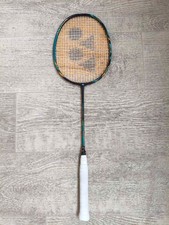 Astrox 88S Pro badminton racket