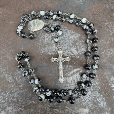 VTG CRUCIFIX PENDANT JESUS Cross Silvertone w/ Black Beads 19" ROSARY INRI