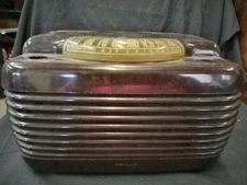 Vintage Philco "Hippo" Radio  Model 46-420 Shell Case