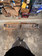 NOS 1968 FORD GALAXIE GRILLES C8AZ-8150-A2 C8AZ-8151-A1 FoMoCo 68