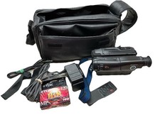 Sony Handycam Video 8 CCD-TR83 NTSC 24x Digital Zoom Charger Battery Case Tested