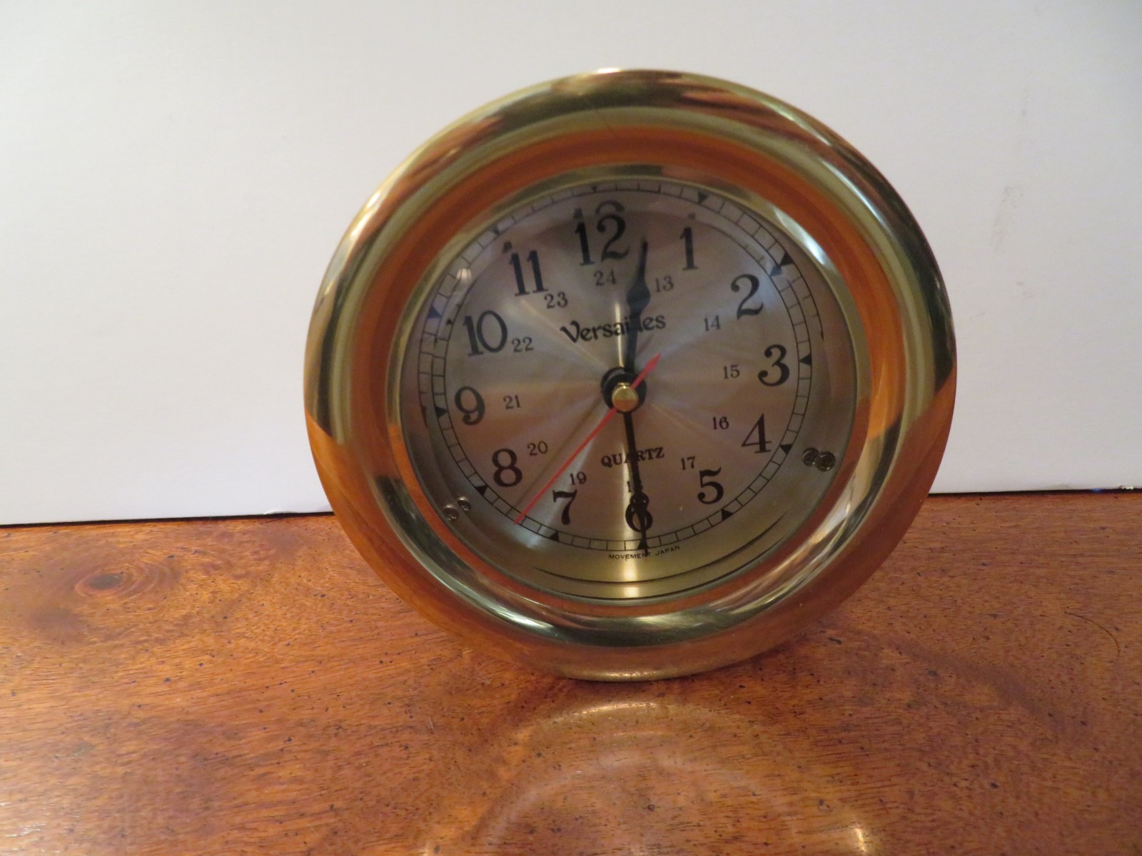 Versaillles Round Brass Quartz Wall Clock