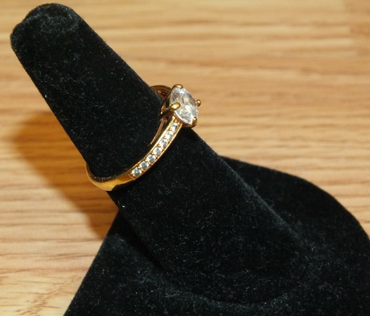お箱付き SWAROVSKI 55 Attract リング スワロフスキー指輪 SWAROVSKI]*Attract Trilogy ring *トリロジーリング (SWAROVSKI