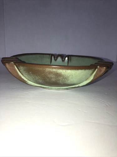 FRANKOMA  PRAIRE GREEN  ASHTRAY 458 Vintage