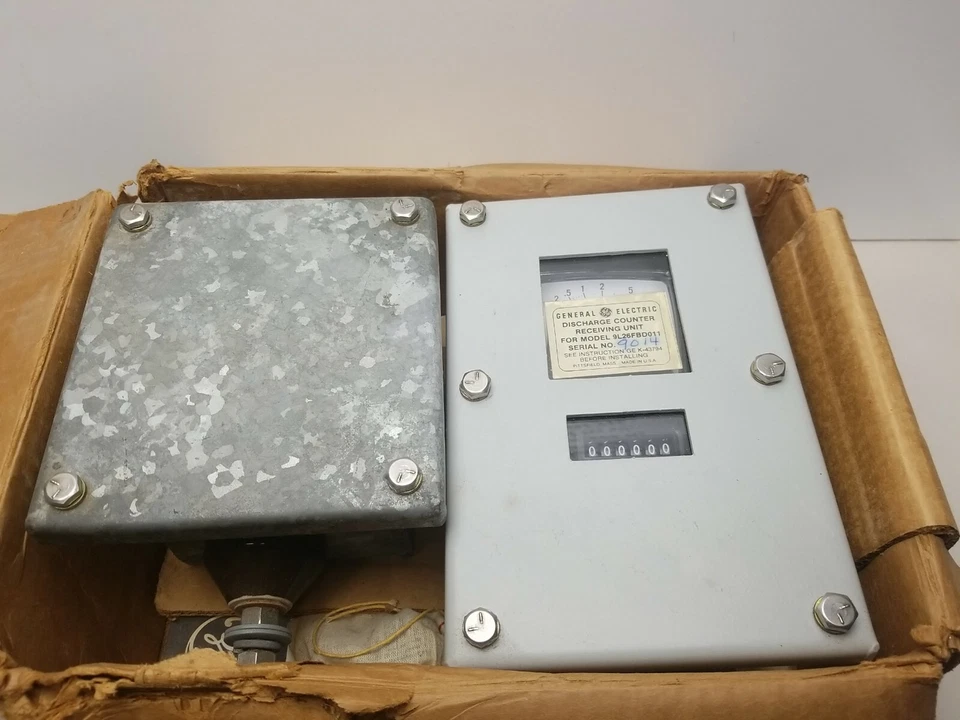 NEW GENERAL ELECTRIC 9L26FBD011 DISCHARGE COUNTER SENDING & RECEIVING UNIT j92 - Image 2 of 4