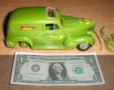 1939 Chevy Panel Sedan Customizing Kit By Amt Model Car With Motor Parts