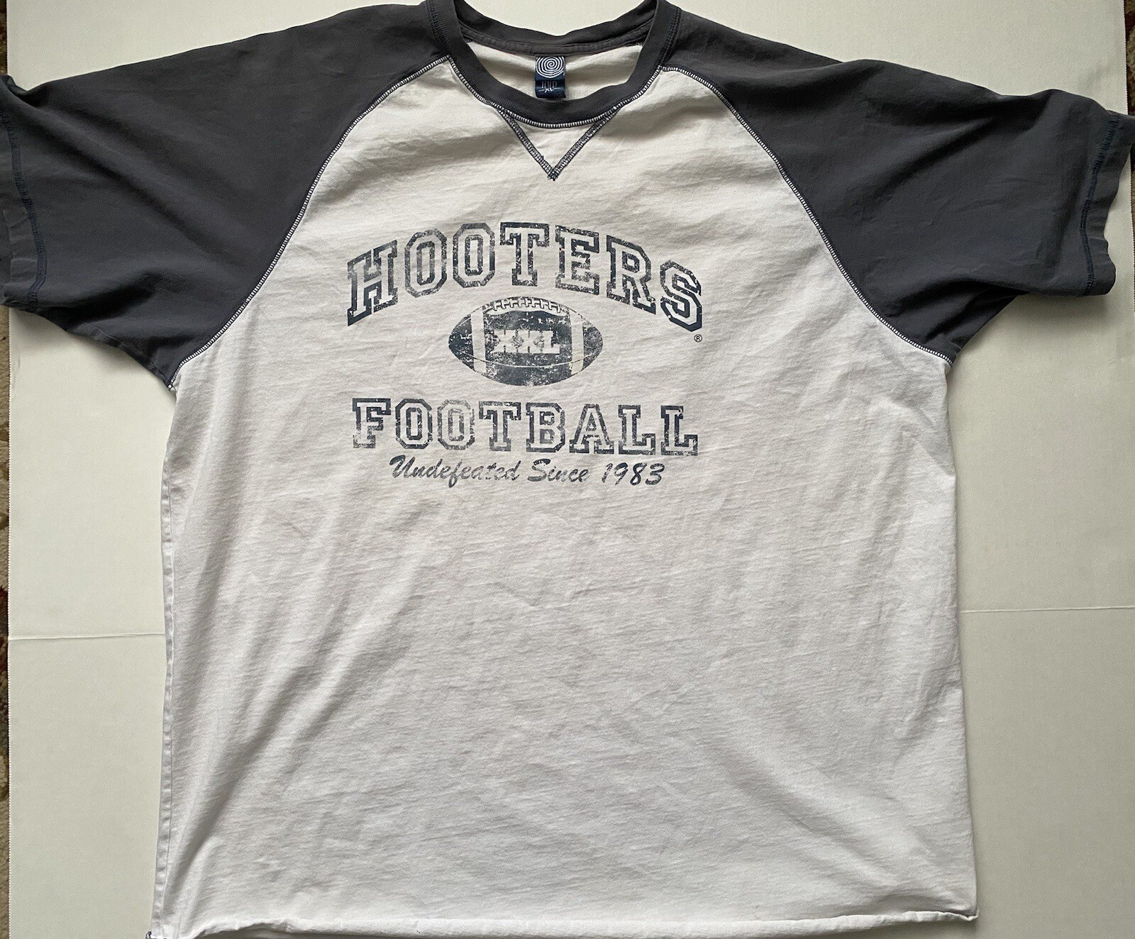Vintage Hooters Footballs Shirt Jersey Size XL Tampa 2 Sided Wings eBay