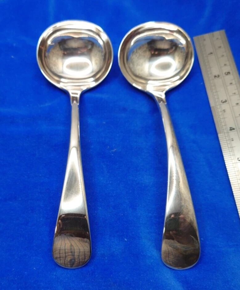 Pair Of Elkington Old English Pattern Sauce Ladles 1905 (561)