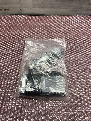 New DELL 90w Charger Adapter 01XMKR