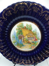 ROYAL VICTORIA WADE ENGLAND SOMERSET COTTAGE COBALT BLUE & GOLD PLATE 10 1/2