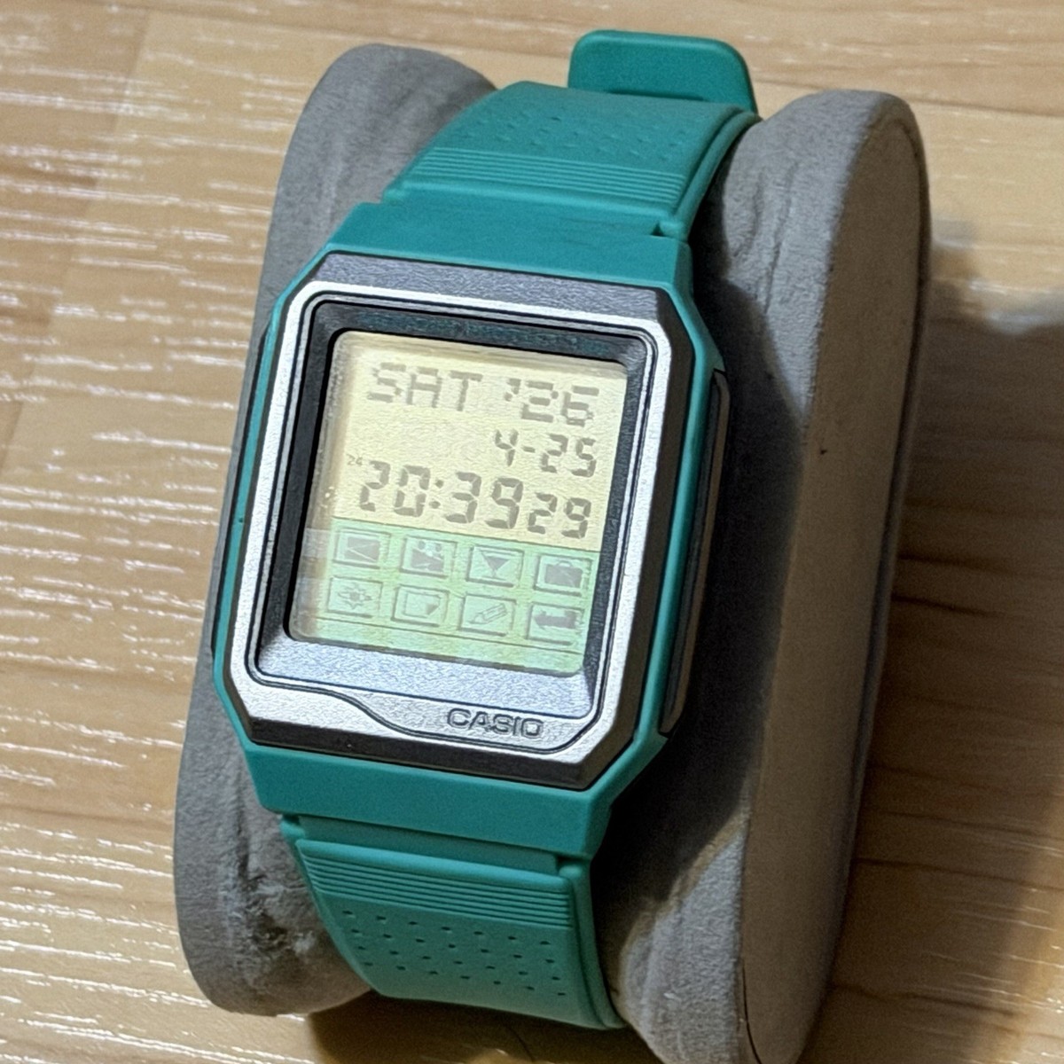 Casio VDB-101JIM Invisible Machine Data Bank Touch Screen Men Casio VDB-101JIM Invisible Machine Data Bank Touch Screen Men