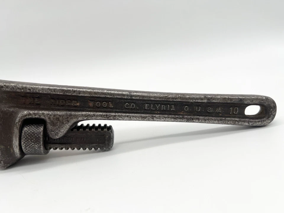 Vintage RIDGID 10” Pipe Wrench Ridge Tool Co. Elyria OH USA Heavy Duty Tool - Image 3 of 4