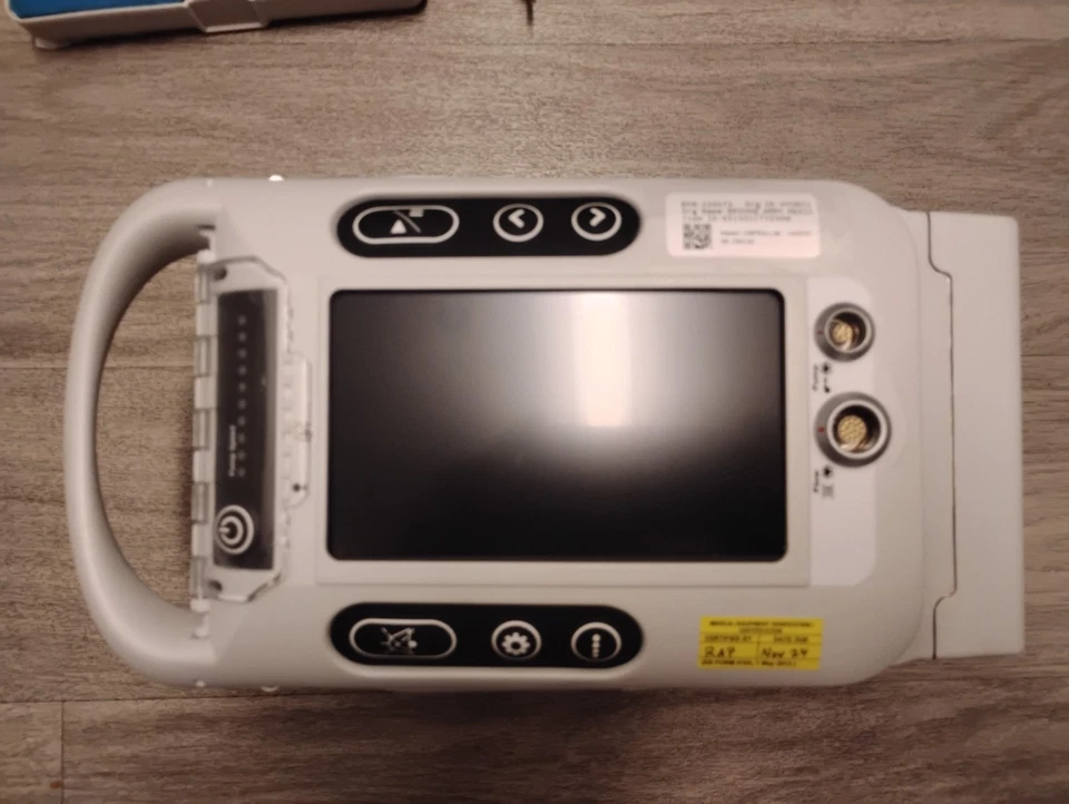 Sistema de soporte circulatorio LivaNova PLC LifeSparc LS-1000-D sin sensor de flujo Foto 3 de 4