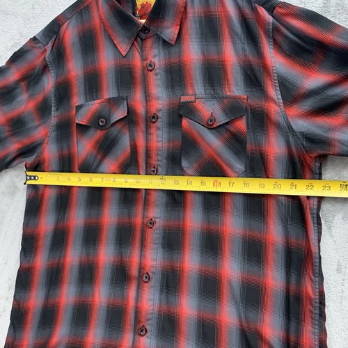 DIXXON CORAZON Shirt Men L Red Black Plaid Short Sleeve Bamboo Blend Button Down - Picture 3 of 7