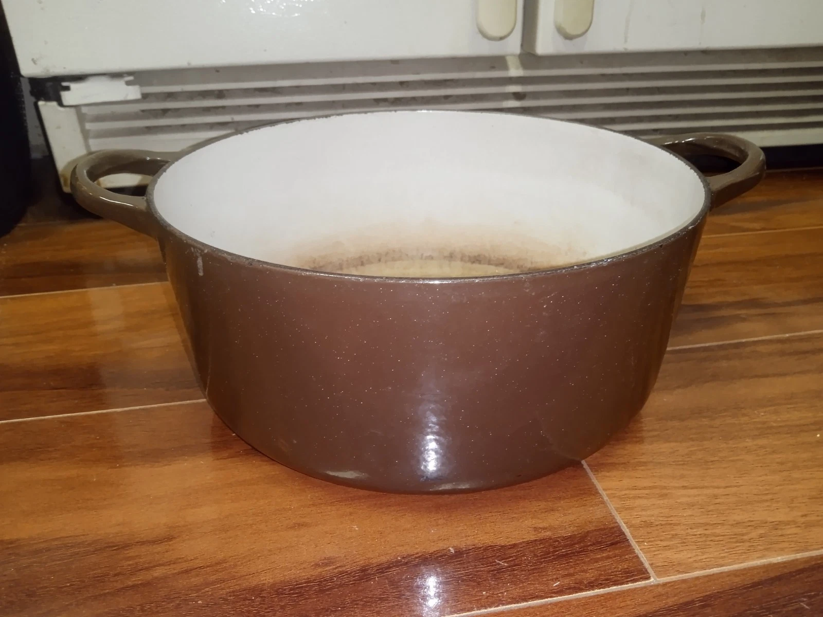 Vintage LE CREUSET E Chocolate Brown 4.5 Qt Cast Iron Dutch Oven Pot NO LID !