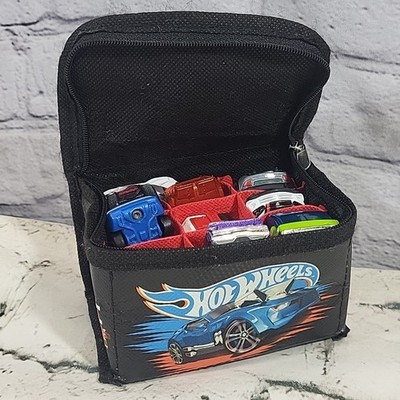 Hot Wheels 9 Car Travel Tote Zippered Case Storage w/ Replacement Cars 
