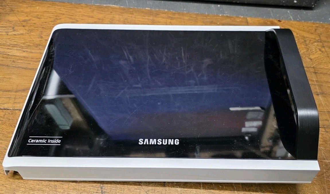 Samsung Microwave Oven MS23K3513AW / Replacement Door Only ( Scratched!!!)
