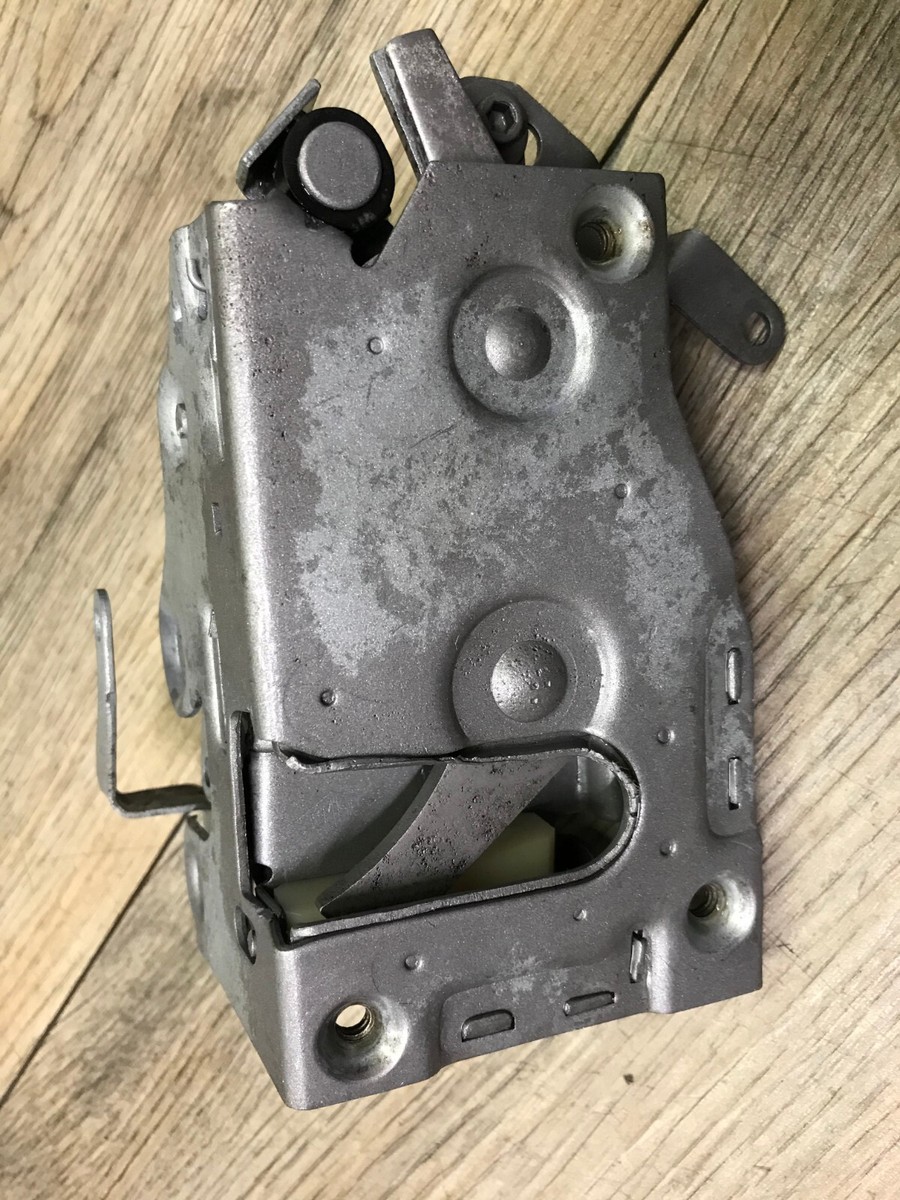チッチ 1971-74 CUDA CHALLENGER E BODY MOPAR RH PASSENGER DOOR LATCH
