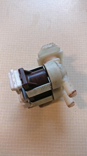 EINLASSVENTIL-MAGNET 00145787 für Bosch WASCHMASCHINE EXXCEL 7