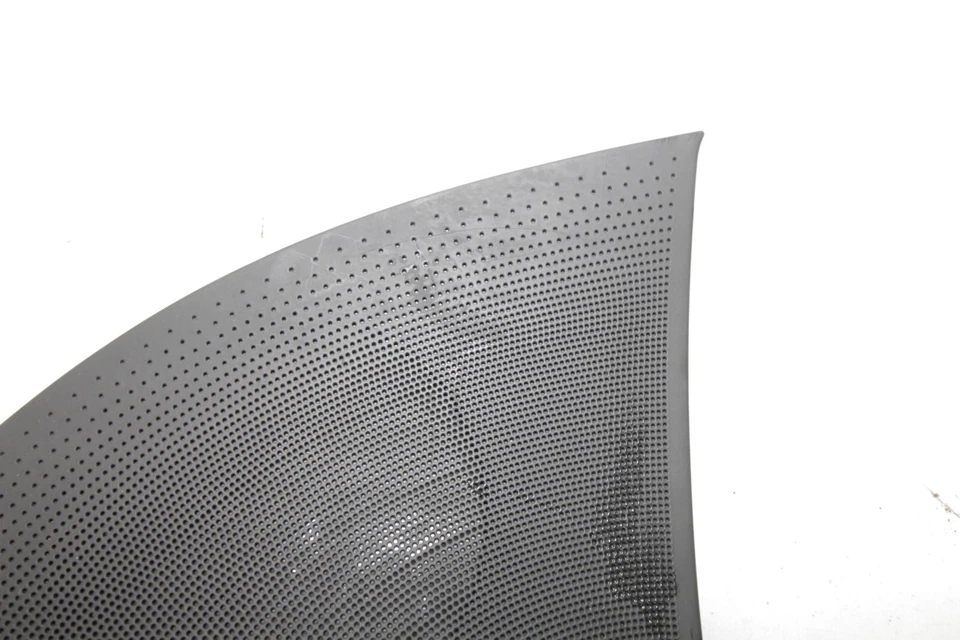 08-13 CUBIERTA ALTAVOZ CONDUCTOR IZQUIERDO AUDI R8 4.2L V8 OEM LH 420035435A PLÁSTICO NEGRO Foto 2 de 4